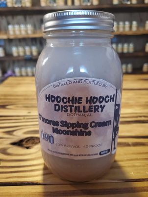 ππ« S'mores Sipping Cream Moonshine: Turn Your Tuesday into a Toasty Adventure! ππ«