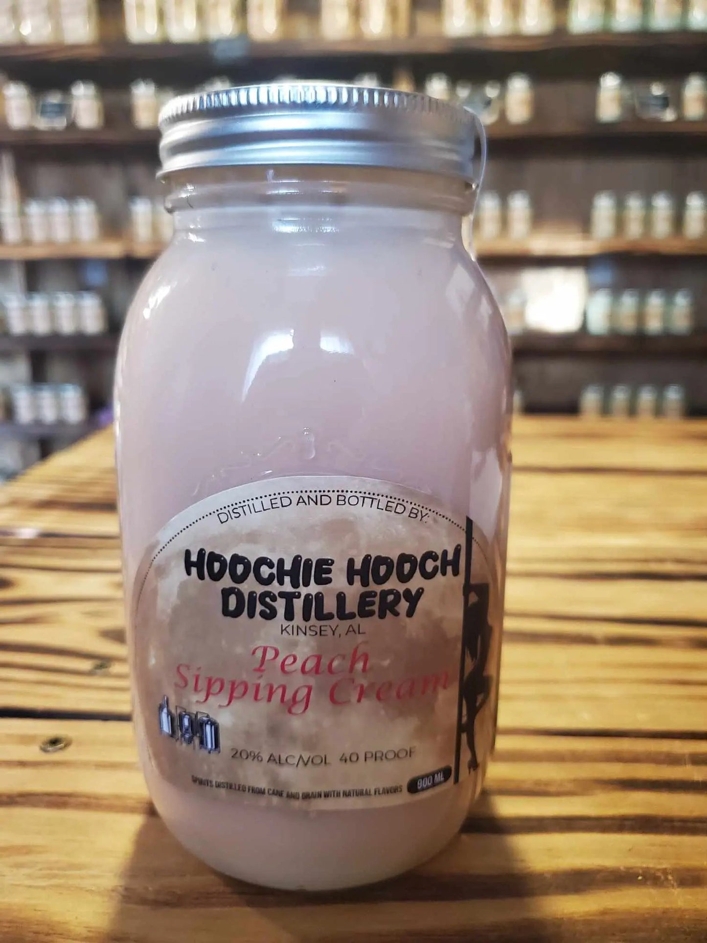 Peach Sipping Cream Moonshine | Hoochie Hooch Distillery Hoochie Hooch Distillery